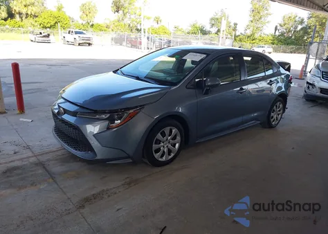 2020 Toyota Corolla Le z USA, uszkodzony, nr VIN JTDEPRAE3LJ063107